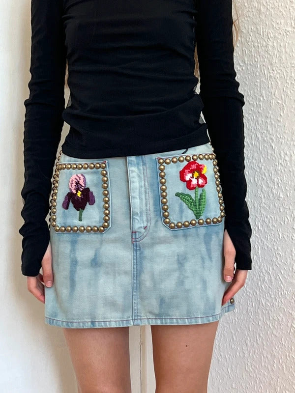 Gucci Floral Embroidered Studded Denim Mini Skirt IT36 UK4 NWT Alessandro Michele